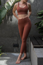 Load image into Gallery viewer, Aster Leggings 2.0 (Copper)
