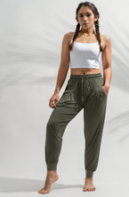 Load image into Gallery viewer, Hannah Loose Pants (Olive Green)
