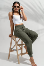 Load image into Gallery viewer, Hannah Loose Pants (Olive Green)
