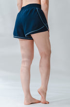 Load image into Gallery viewer, Dash Running Shorts (Dark Blueberry)
