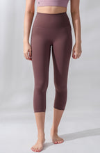 Load image into Gallery viewer, Kaylie Capri Leggings (Plum)
